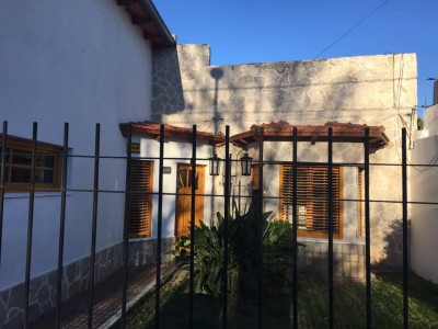 Casa en venta en VILLA ROSAS: 3d quincho u$85.000 