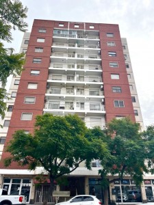 Brandsen 300 lindo dpto 2d con cochera en venta 